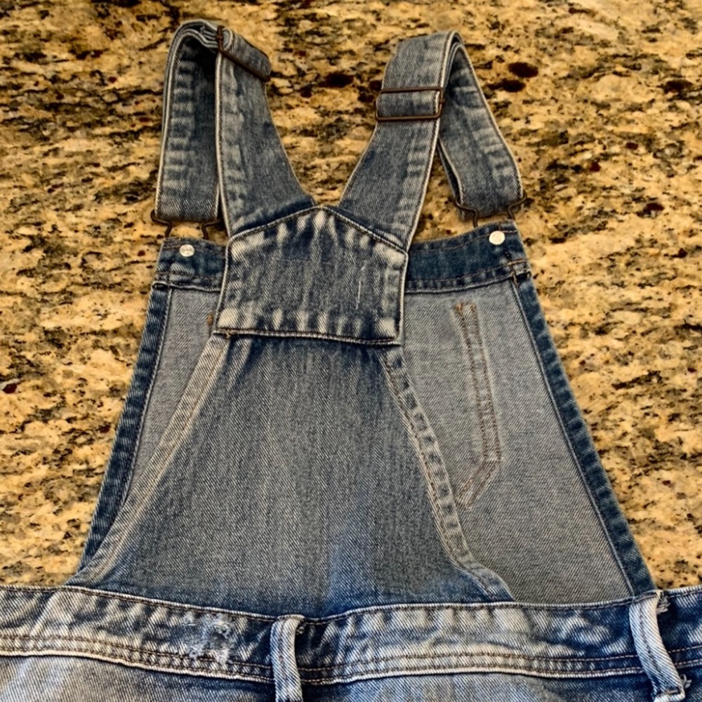 Overalls - Picture 3 of 4